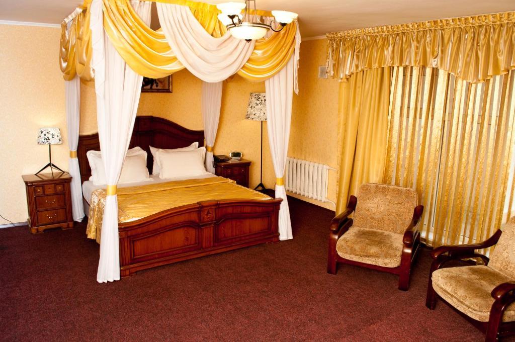 Dostyk Hotel Shymkent Exterior photo